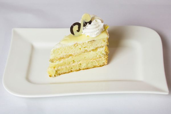 Felie de Tort cu Mere si Migdale