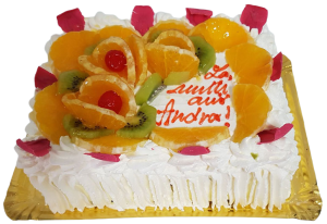 Tort Crema de Vanilie si Fructe