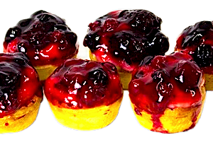 Mini Tarte cu Fructe de Padure